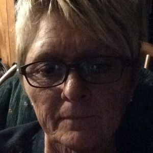 Meet your Posher, Bobbie